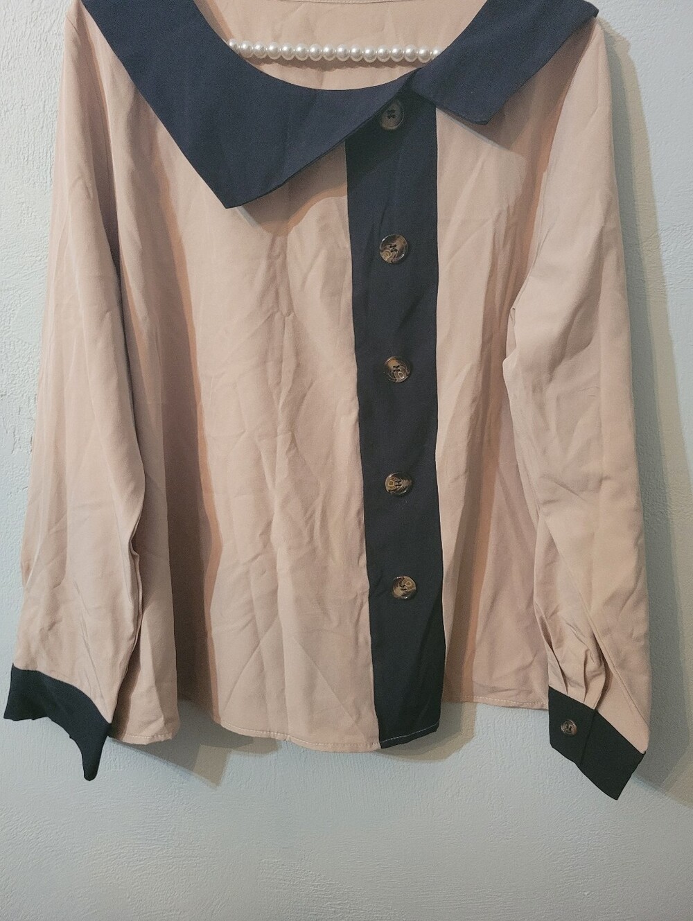 Unique Asymmetrical Neck Blouse Size XLarge New Without Tag! - Picture 6 of 8
